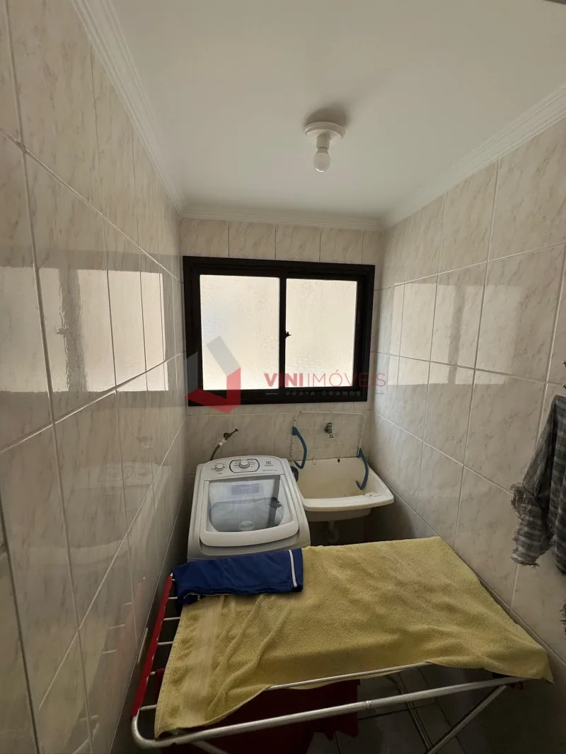 Apartamento 2 dormitórios no Guilhermina - Praia Grande