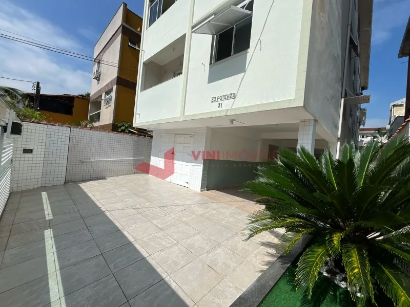 Apartamento 3 dormitórios no Marapé - Santos