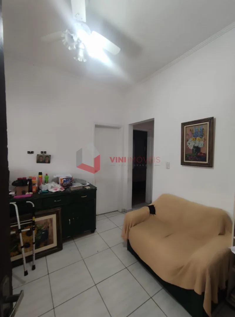 Casa 2 dormitórios no Aviação - Praia Grande