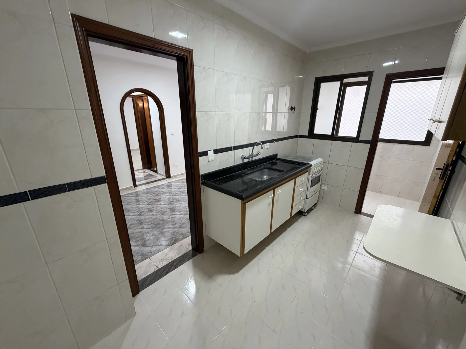 Apto 1 dorm. com sacada a 50m da praia - Guilhermina — foto 16