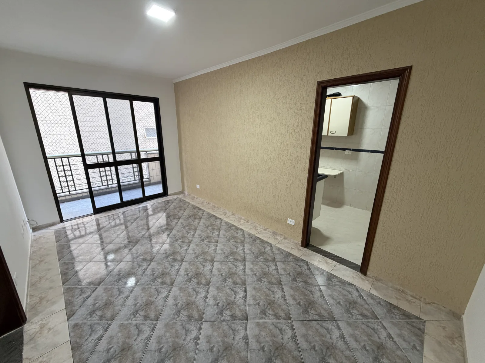 Apto 1 dorm. com sacada a 50m da praia - Guilhermina — foto 13