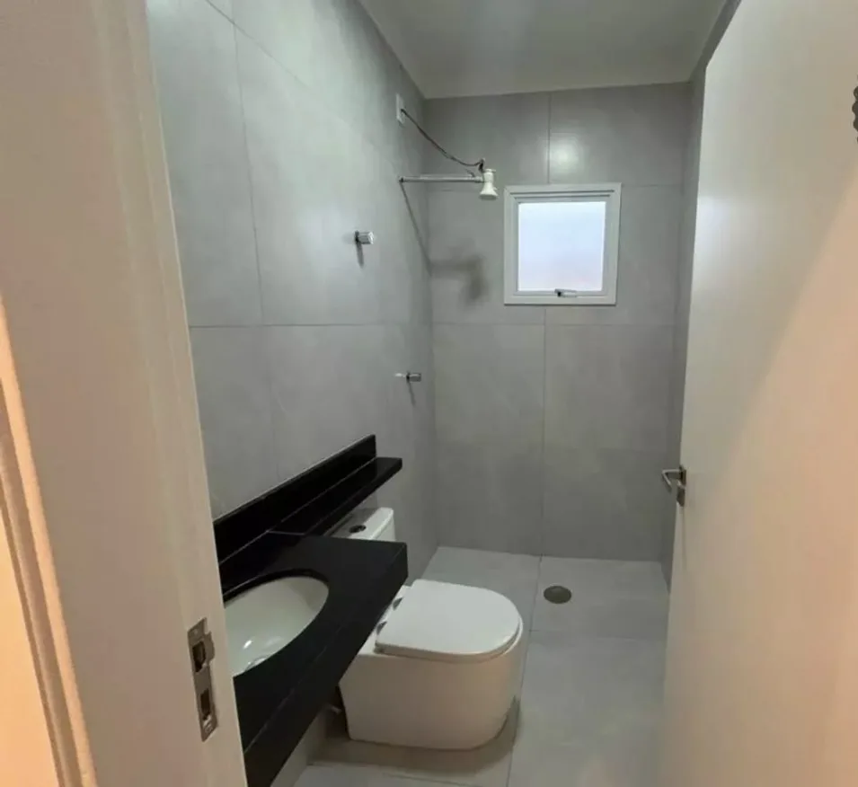 Casa térrea geminada alto padrão na Guilhermina, a 400 m do mar — foto 10