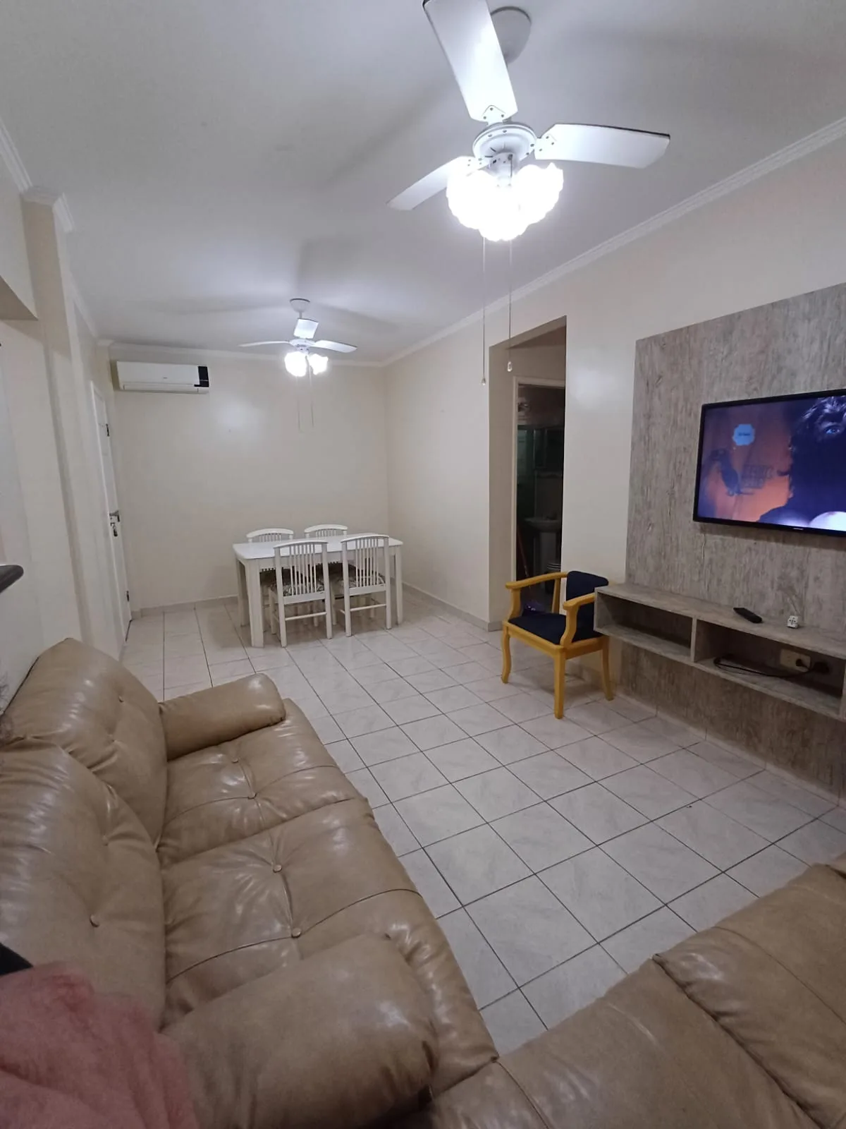 Apartamento Pé na Areia Porteira Fechada na Tupi — foto 5