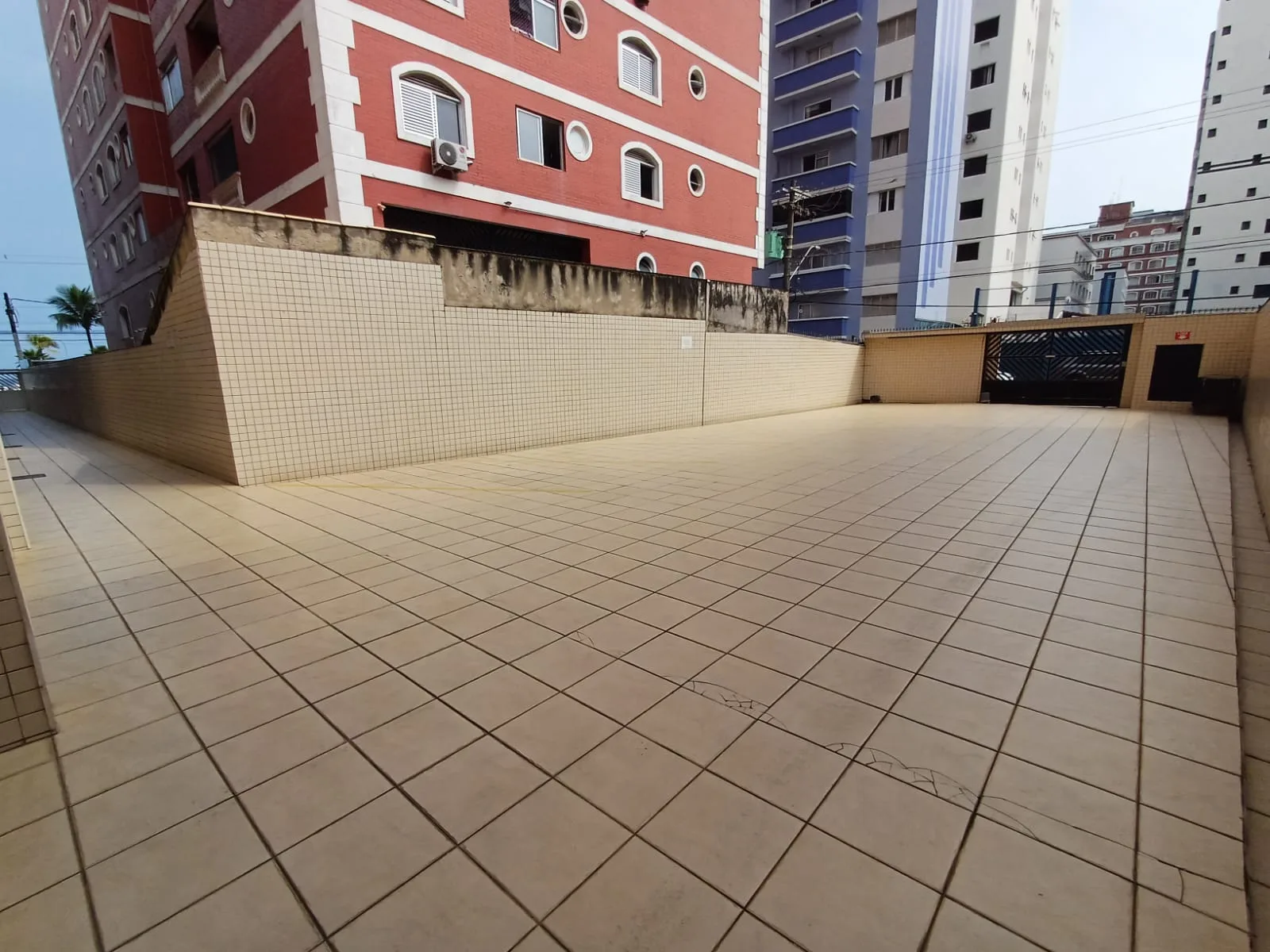 Apartamento Pé na Areia Porteira Fechada na Tupi — foto 22