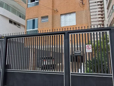 Apenas 150m da Praia | 2 Dorm mobiliado LINDO | Comércio perto