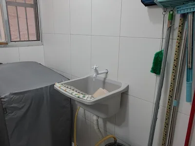 Apenas 150m da Praia | 2 Dorm mobiliado LINDO | Comércio perto
