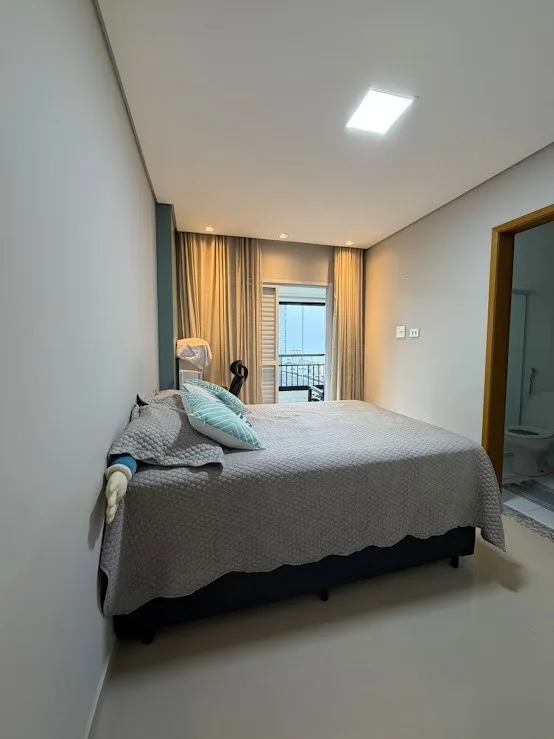 Apartamento Alto Padrão,2 Suítes, Vista Mar e 2 vagas de Garagem -Guilhermina
