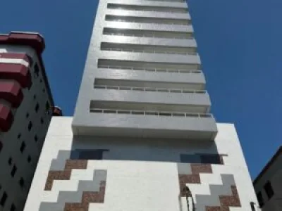 🔑 Locação definitiva | 2 Dorm c/ Suíte | Sacada envidraçada e planejados | Canto do Forte