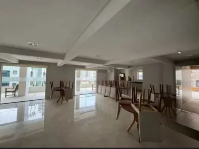 Apartamento próximo da praia, totalmente climatizado com lazer completo e de alto padrão!!!
