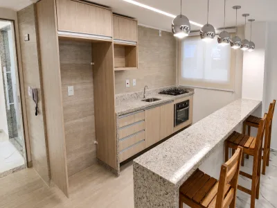 🌊✨ CANTO DO FORTE, 2 DORM 1 SUÍTE,1 VAGA, SACADA GOURMET ENTRADA DE R$ 220 MIL ✨🏡