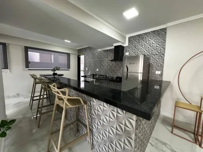 Quadra do Mar! - 2 Dormts, Varanda Gourmet, Lazer , Entrada de R$ 367Mil
