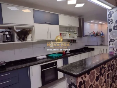 ✨🏖️ GUILHERMINA, MOBILIADO, PRONTO PARA MORAR, 3 DORMITÓRIOS, 2 VAGAS, APENAS 790 MIL 🏖️✨