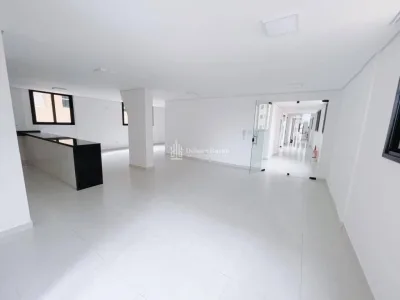 LINDO APARTAMENTO VISTA MAR NO CANTO DO FORTE