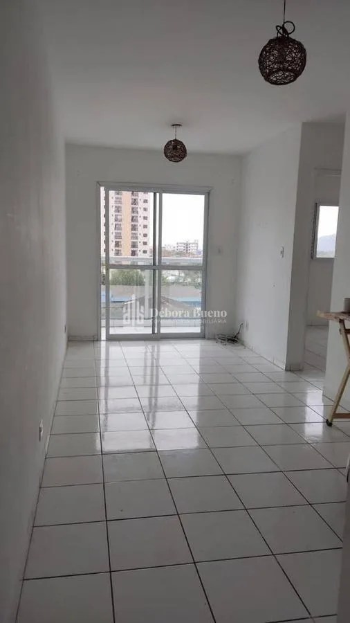 Apartamento 2 dormitórios na Vila Caiçara, Praia Grande
