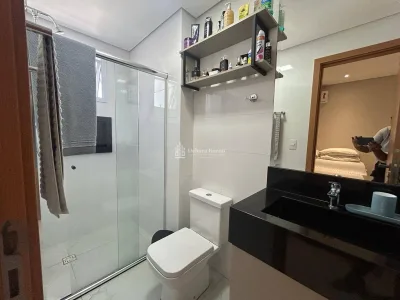 LUXO NO CANTO DO FORTE | 3 dorm, 2 suítes, sacada gourmet, planejados, 2 vagas
