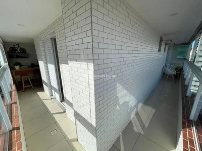Apto Guilhermina 2 dorm, 1 suíte, Lazer completo, 2 Vagas Demarcadas.