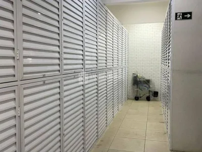 Apto Guilhermina 2 dorm, 1 suíte, Lazer completo, 2 Vagas Demarcadas.