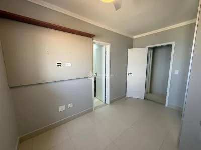 VISTA MAR TOTAL! SEMI-MOBILIADO 2 DORMT, CHURRASQUEIRA A CARVAO, 760 MIL , 2 VAGAS DEMARCADAS LAZER COMPLETO.