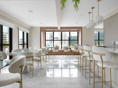 SOFISTICADO RESIDENCIAL DECORADO NO CANTO DO FORTE OPORTUNIDADE IMPERDÍVEL