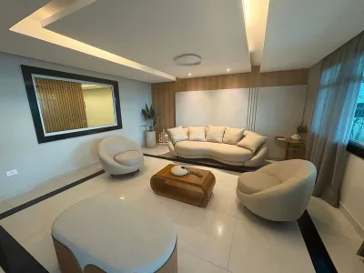 Frente Mar, Alto Padrão! Mobiliado Apenas 899 mil 2 dormitorios 2 vagas
