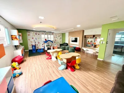 NA PRAIA ,3 DORM ,1 SUÍTE, 2 VAGAS, APENAS R$ 550MIL