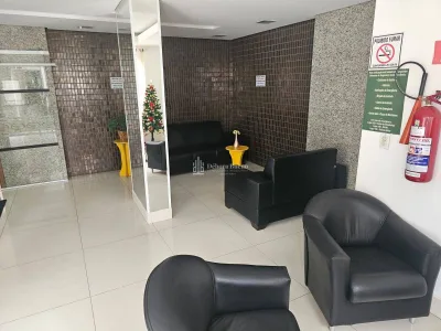 🏖️ Vila Caiçara 1 Dorm com Sacada Gourmet e Piscina a Poucos Passos da Praia 🌊