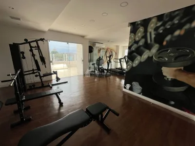 🔥🏡 GUILHERMINA | 2 DORM COM SUÍTE | VARANDA GOURMET | PORTEIRA FECHADA | R$ 477 MIL! 🌊✨