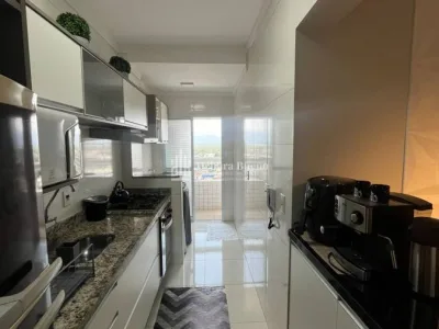 🔥🏡 GUILHERMINA | 2 DORM COM SUÍTE | VARANDA GOURMET | PORTEIRA FECHADA | R$ 477 MIL! 🌊✨