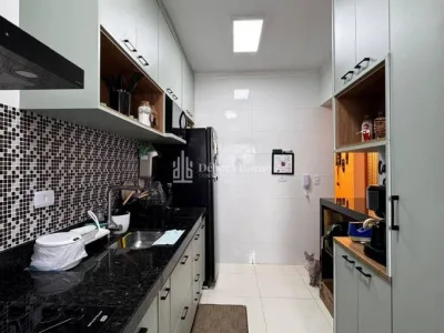 Apartamento Vista Mar, 2 dorm sendo os dois suíte, lazer completo, sacada gourmet, ar-condicionado, semi-mobiliado