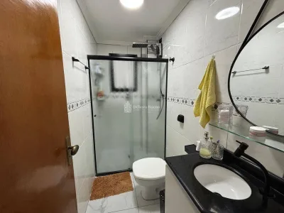 Quadra da Praia- 1 dorm - 1 banheiro -2 sacadas - Mobiliado - Lazer R$340 Mil.