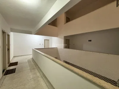 Vista mar - 2 dorm - 1 banheiro - 1 vaga - 63 m² - R$360 Mil.