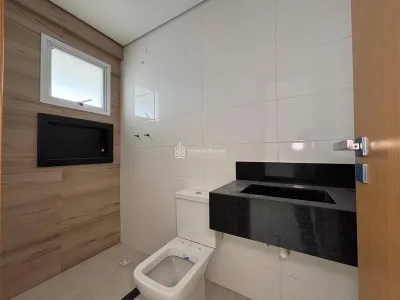 Entrada R$ 598.500,00 + sinal R$ 70.000,00 | Vista mar | 3 dormitórios, 2 suítes e 2 vagas