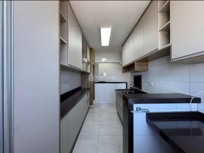 Frente Mar- 2 dorm - 1 suíte - sacada gourmet - mobiliado - 1 vaga R$670 Mil.