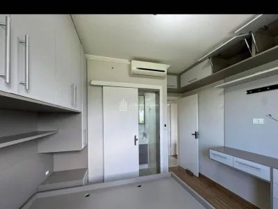 Frente Mar- 2 dorm - 1 suíte - sacada gourmet - mobiliado - 1 vaga R$670 Mil.