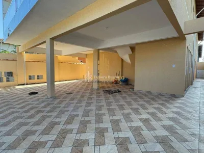 Casa de Condominio com Quintal 2 Dormitorios 1 Vaga de Garagem por R$ 250 Mil