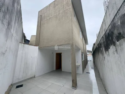 MARAVILHOSA CASA 3 DORMITORIOS OTIMA LOCALIZACAO APENAS R$ 650 MIL !!!