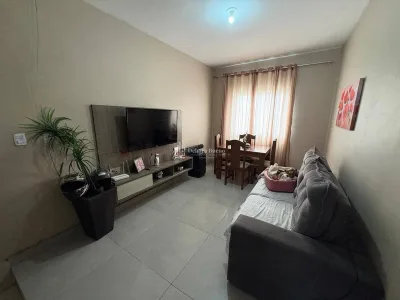 EXCELENTE OPORTUNIDADE OTIMA LOCALIZAÇÃO CASA 2 DORMITORIOS APENAS R$ 250 MIL !!!
