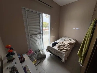 EXCELENTE OPORTUNIDADE OTIMA LOCALIZAÇÃO CASA 2 DORMITORIOS APENAS R$ 250 MIL !!!