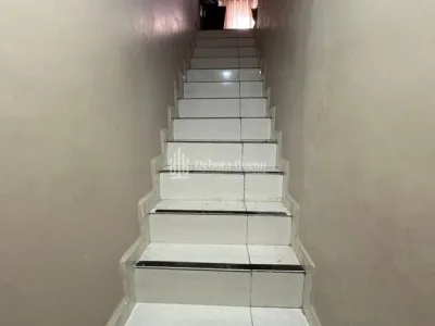 EXCELENTE OPORTUNIDADE OTIMA LOCALIZAÇÃO CASA 2 DORMITORIOS APENAS R$ 250 MIL !!!