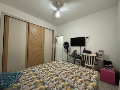 Tupi | Casa - 2 dorm - 2 banheiros - 2 vagas - churrasqueira - Lado praia R$450 Mil
