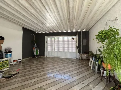 Tupi | Casa - 2 dorm - 2 banheiros - 2 vagas - churrasqueira - Lado praia R$450 Mil