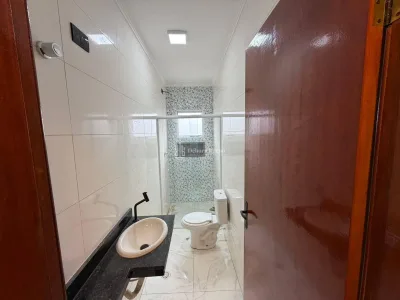 Casa de Condomínio com 3 quartos, Caiçara - Praia Grande