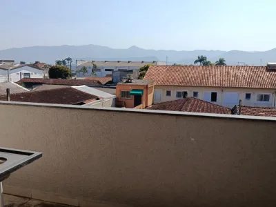 Lindo | Sobrado individual triplex | 3 suítes | local privilegiado