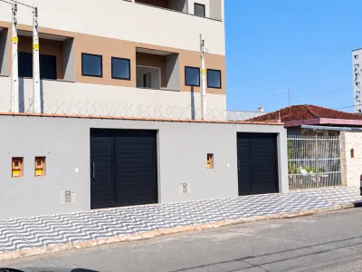Lindo | Sobrado individual triplex | 3 suítes | local privilegiado