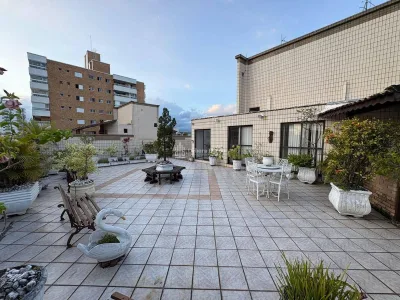 COBERTURA MARAVILHOSA COM PISCINA, 500m², JARDIM, VISTA MAR !!! 3 DORMITORIOS SUITES E AREA GOURMET.