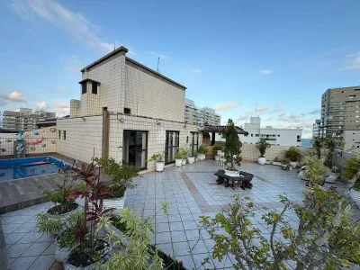 COBERTURA MARAVILHOSA COM PISCINA, 500m², JARDIM, VISTA MAR !!! 3 DORMITORIOS SUITES E AREA GOURMET.