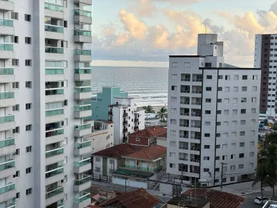 COBERTURA MARAVILHOSA COM PISCINA, 500m², JARDIM, VISTA MAR !!! 3 DORMITORIOS SUITES E AREA GOURMET.