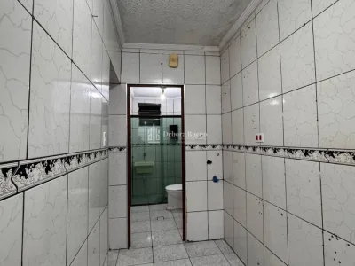 BOQUEIRÃO KITENET 1 DORM, UMA SALA AMPLA, NO CENTRO FARTE DE COMERCIO