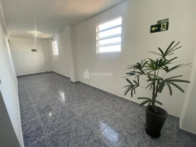 SALA COMERCIAL LOCALIZADA NO BOQUEIRÃO PACOTE R$ 1.600 OPORTUNIDADE!