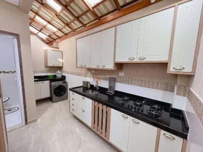 🏖️✨ SOBRADO MARAVILHOSO PRÓXIMO À PRAIA • 2 SUÍTES • 2 VAGAS • R$ 750 MIL ✨🏡